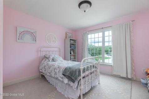 85 Chatsworth Way Clifton Park NY 12065