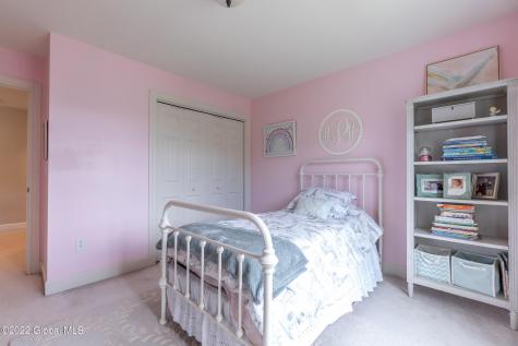 85 Chatsworth Way Clifton Park NY 12065