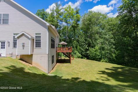 85 Chatsworth Way Clifton Park NY 12065