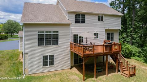 85 Chatsworth Way Clifton Park NY 12065