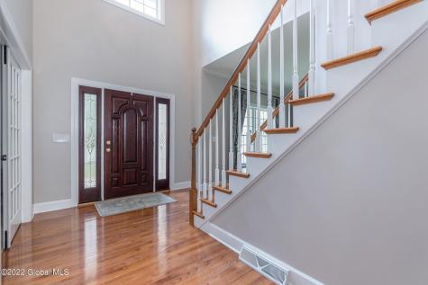 85 Chatsworth Way Clifton Park NY 12065