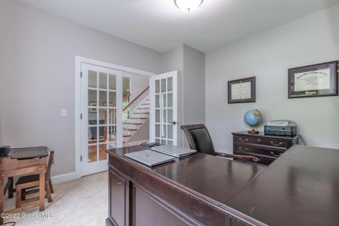 85 Chatsworth Way Clifton Park NY 12065