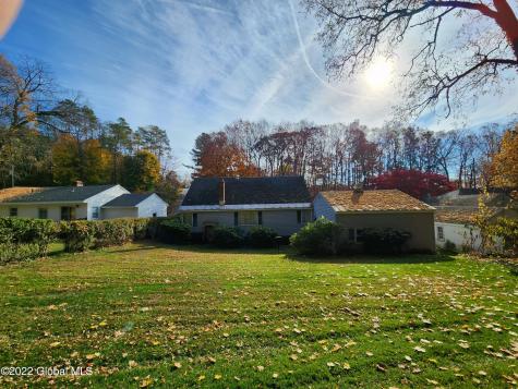 78 Northampton Road Amsterdam NY 12010