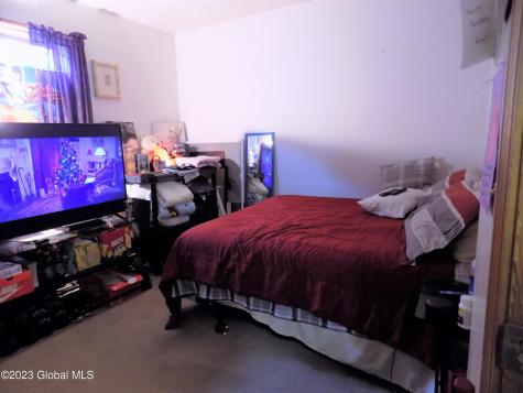 829-831 Salina Street Schenectady NY 12308