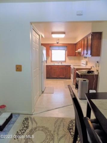 829-831 Salina Street Schenectady NY 12308
