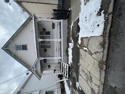 930 Emmett Street Schenectady NY 12307