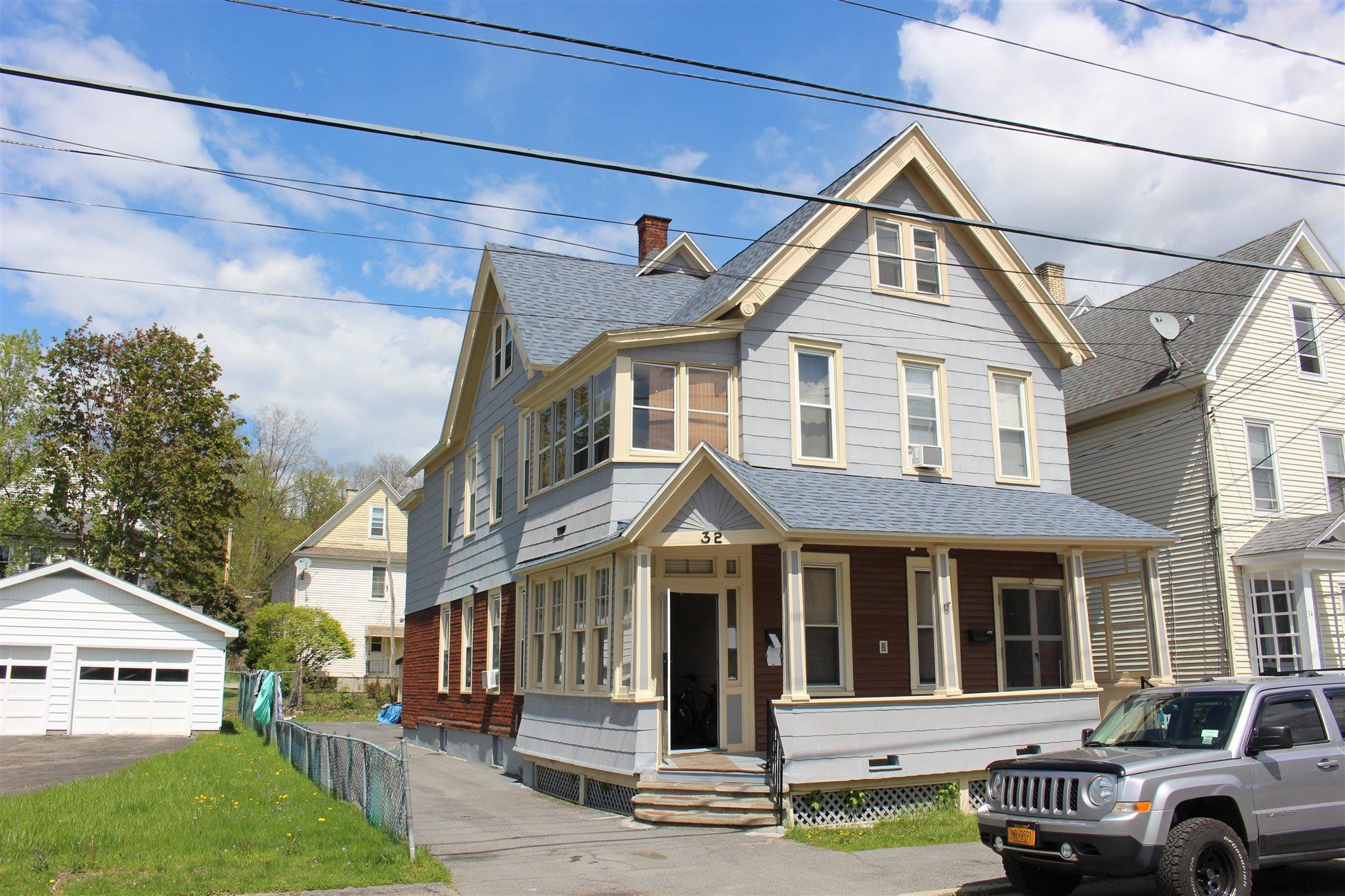 32 Milton Avenue Amsterdam NY 12010