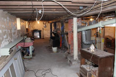 32 Milton Avenue Amsterdam NY 12010