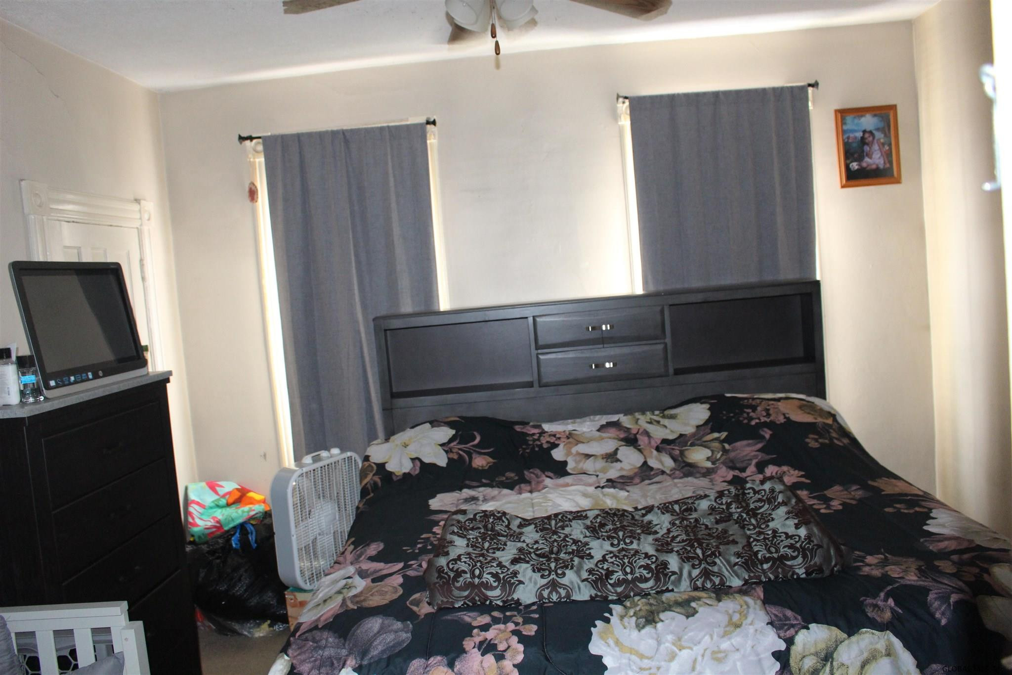 32 Milton Avenue Amsterdam NY 12010