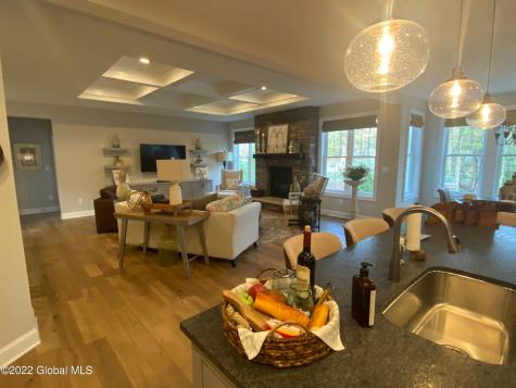 36 Berkeley Way Saratoga Springs NY 12866