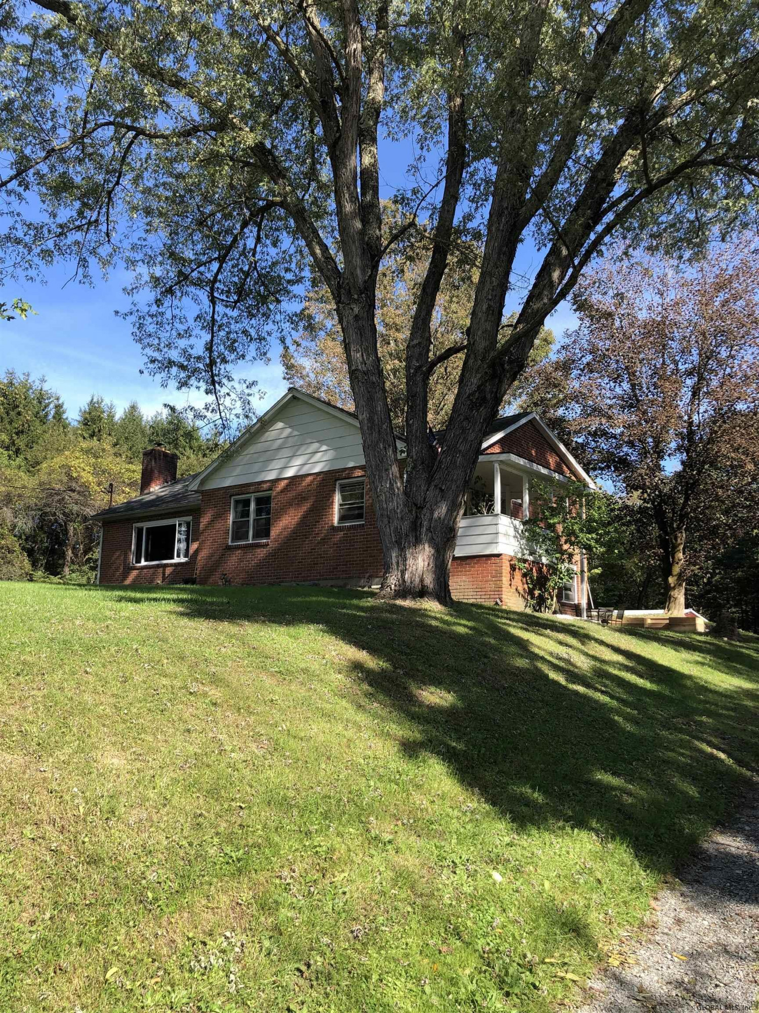1512 Nys Route 9n Stuyvesant NY 12173