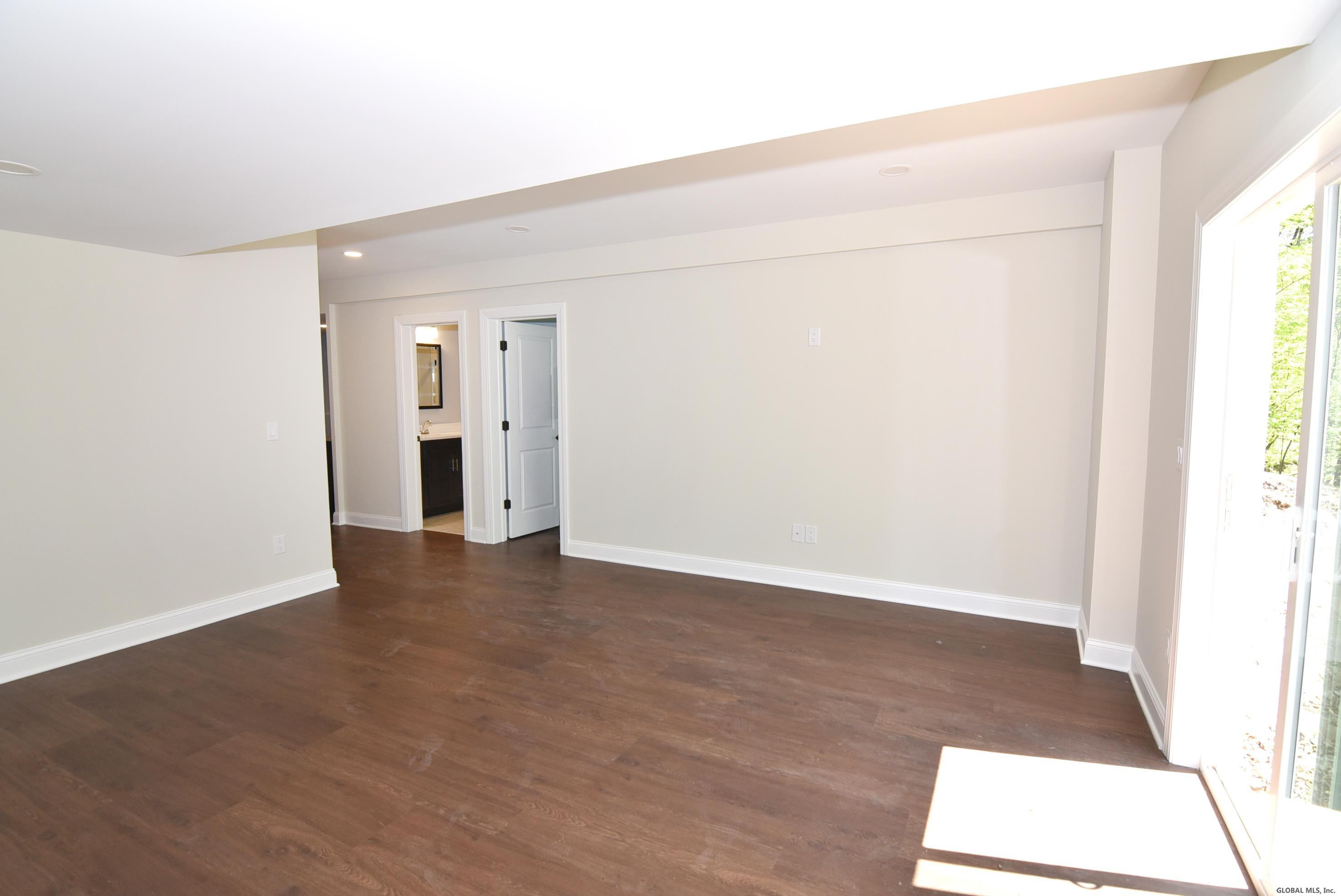 211 Patriot Hill Drive Saratoga Springs NY 12866