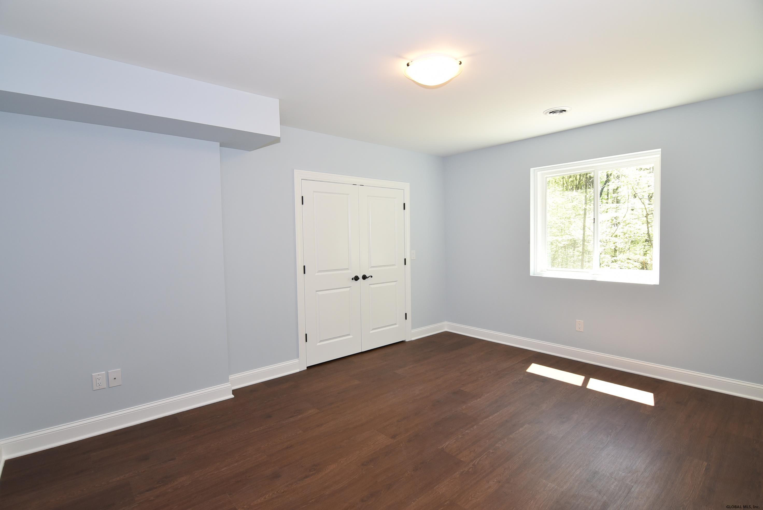 211 Patriot Hill Drive Saratoga Springs NY 12866